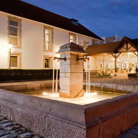 Novotel Saclay Kültér fotó