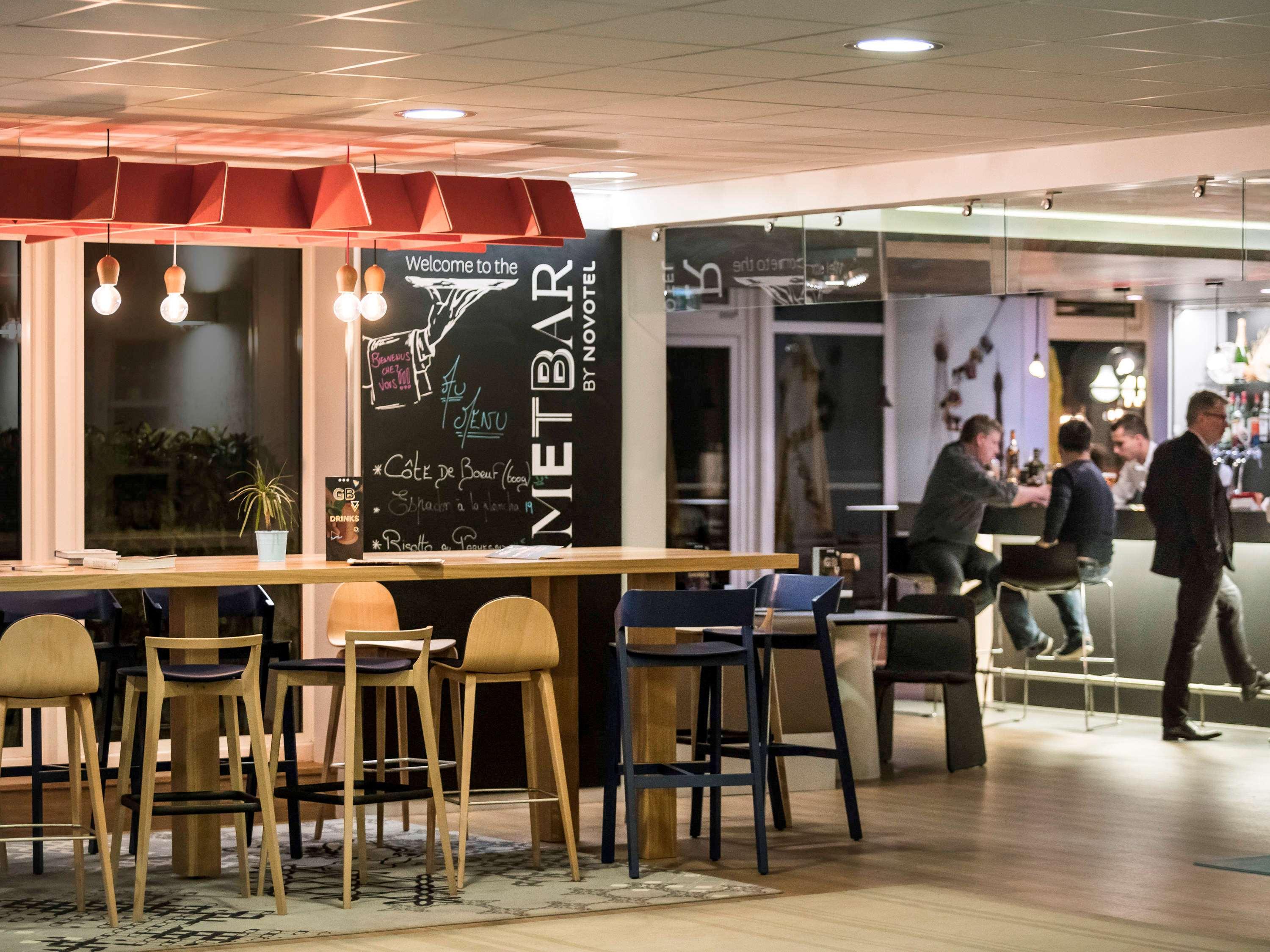Novotel Saclay Kültér fotó