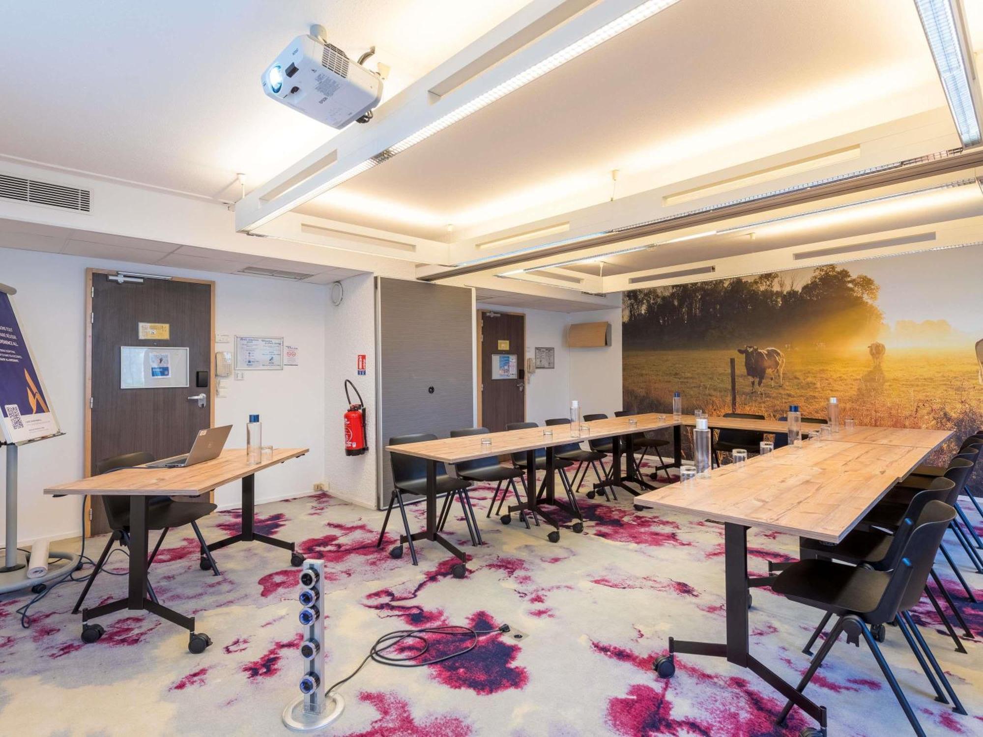 Novotel Saclay Kültér fotó