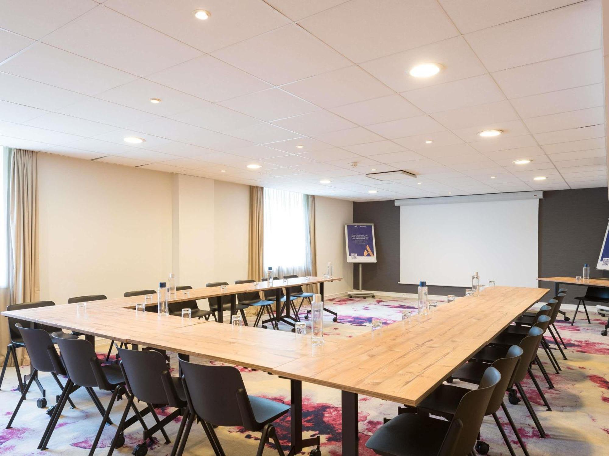 Novotel Saclay Kültér fotó