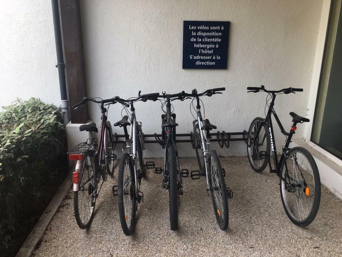 Novotel Saclay Kültér fotó